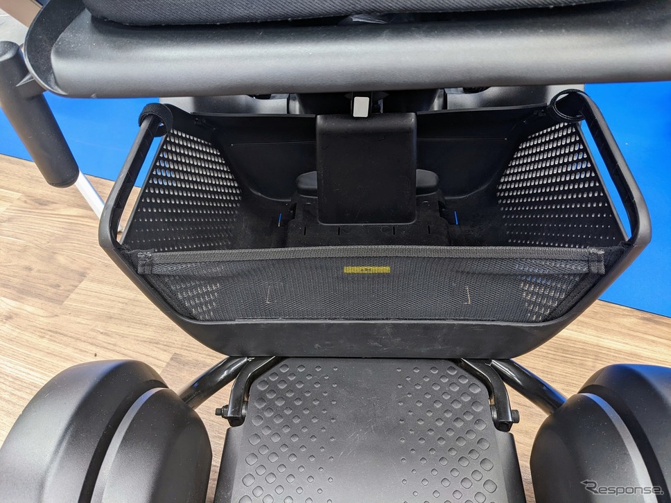 モデルC2には約20Lのカゴを標準装備《写真撮影 家本浩太》