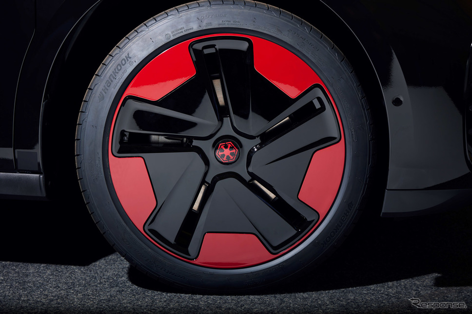 フォルクスワーゲン ID.Buzz の「ダークサイド・エディション」《photo by VW》
