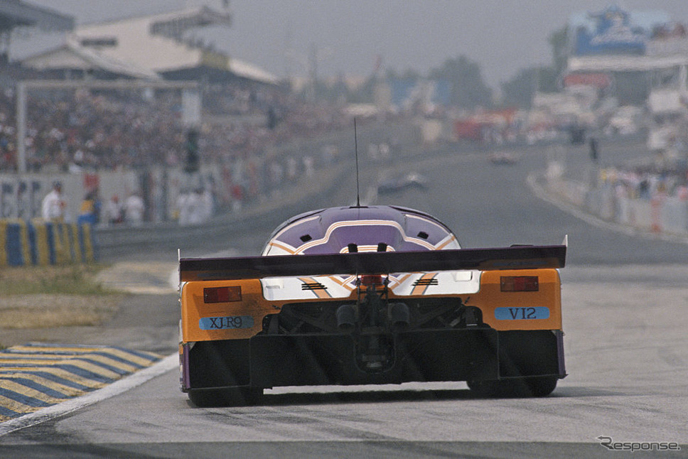 XJR-9（ルマン1988）。車体の表記が「XJ-R9」だ。《Photo by Pascal Rondeau/Getty Images Sport/ゲッティイメージズ》