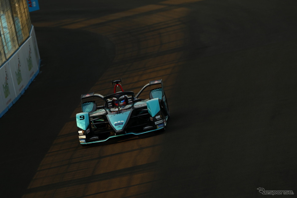 アタックモードを遅らせたエバンスFormula E