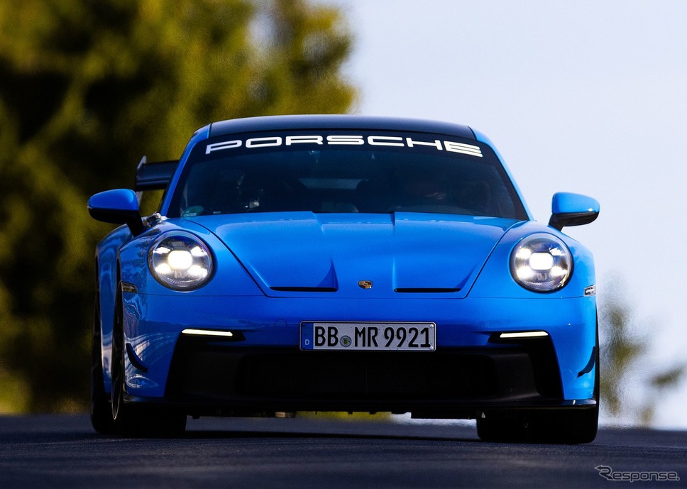 ポルシェ 911 GT3 新型の純正オプション「マンタイパフォーマンスキット」装着車《photo by Porsche》