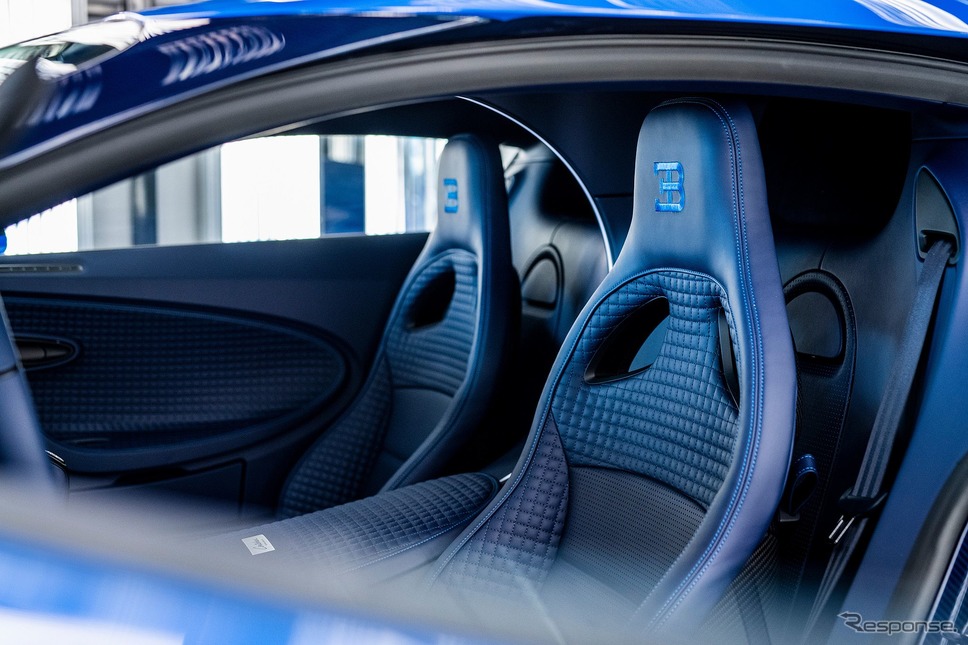 ブガッティ「チェントディエチ」《photo by Bugatti》