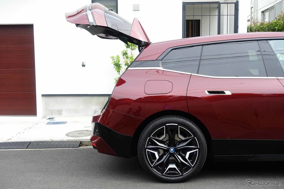 BMW iX xDrive50《写真撮影 中村孝仁》