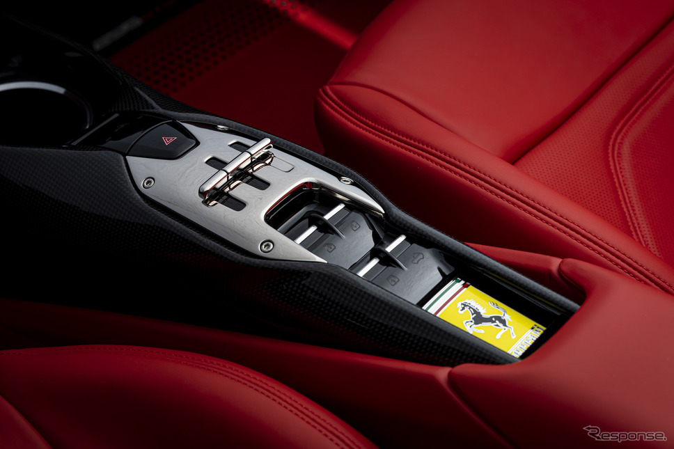 フェラーリ296GTS《写真提供 フェラーリ・ジャパン》