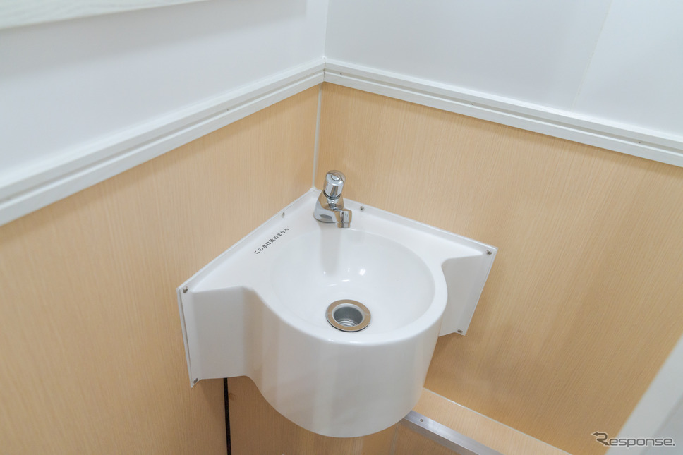 手洗い場も設置されているため清潔に使用できる。《写真撮影 関口敬文》