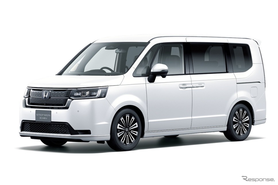 ホンダ・ステップワゴンe:HEVスパーダPREMIUM LINE《写真提供 ホンダ》
