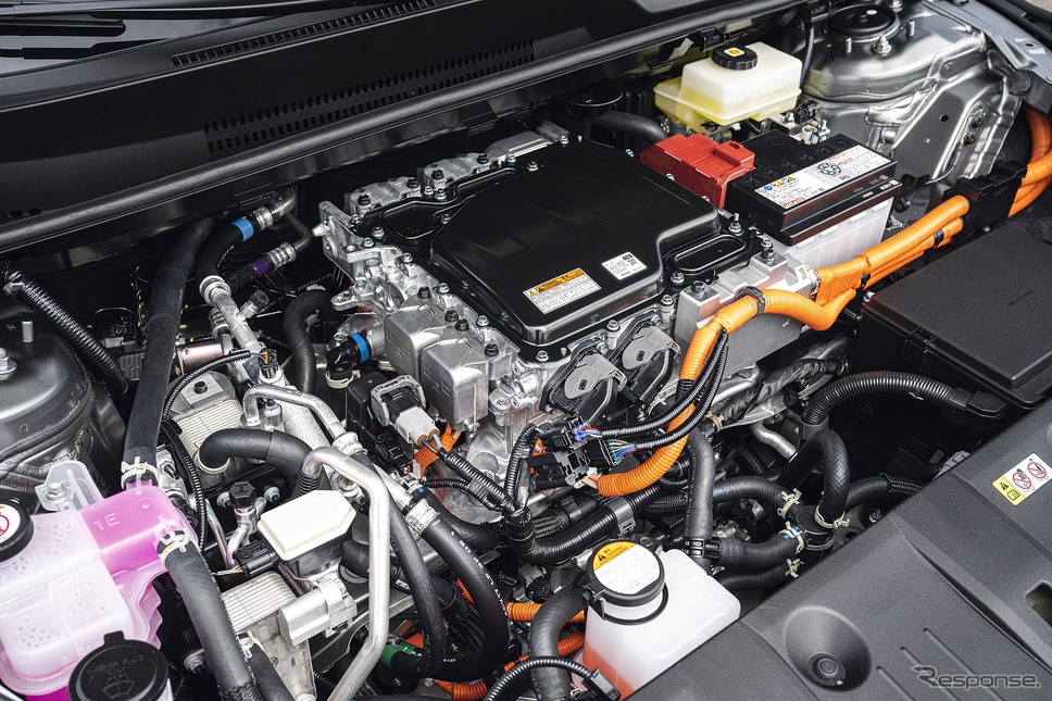 トヨタ bZ4X(欧州仕様)《photo by Toyota》