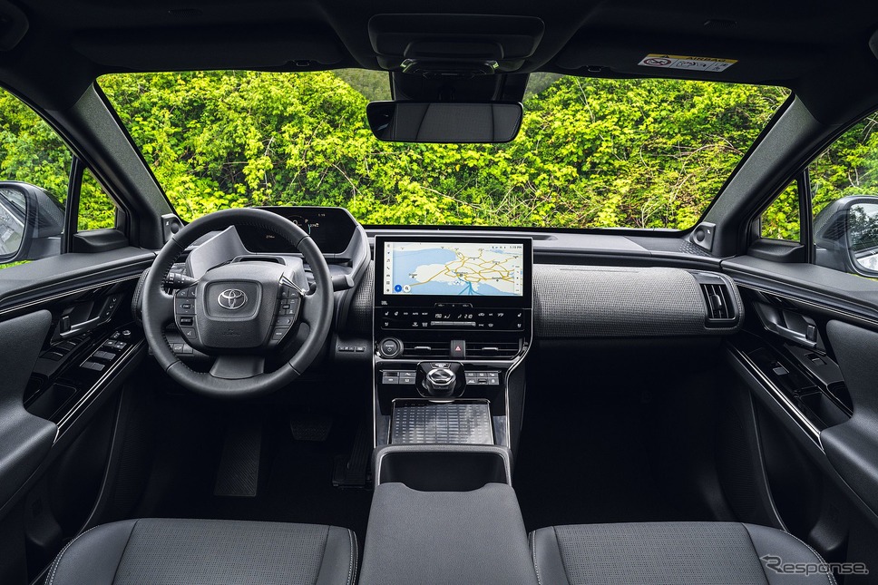 トヨタ bZ4X(欧州仕様)《photo by Toyota》