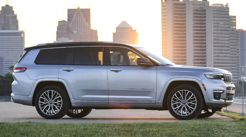 ジープ・グランドチェロキー L の2023年モデル(米国仕様)《photo by Jeep》