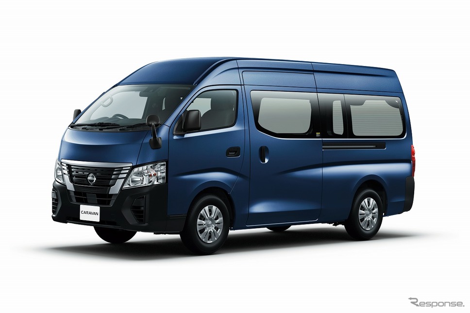 日産 キャラバン バン DX(2WD)スーパーロングボディ3人乗(ダークブルー)《写真提供 日産自動車》