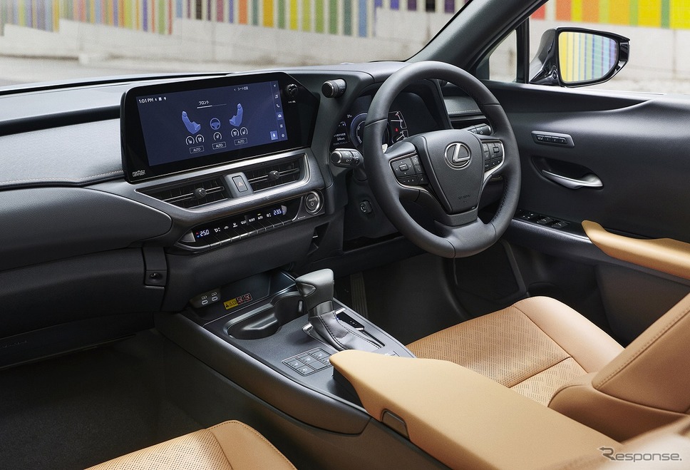 レクサス UX コックピット《写真提供 トヨタ自動車》