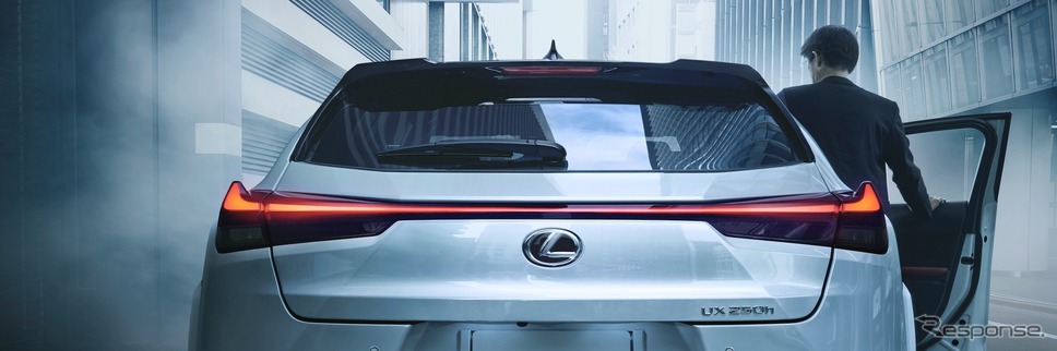 レクサス UX Fスポーツ エモーショナル エクスプローラー《写真提供 トヨタ自動車》