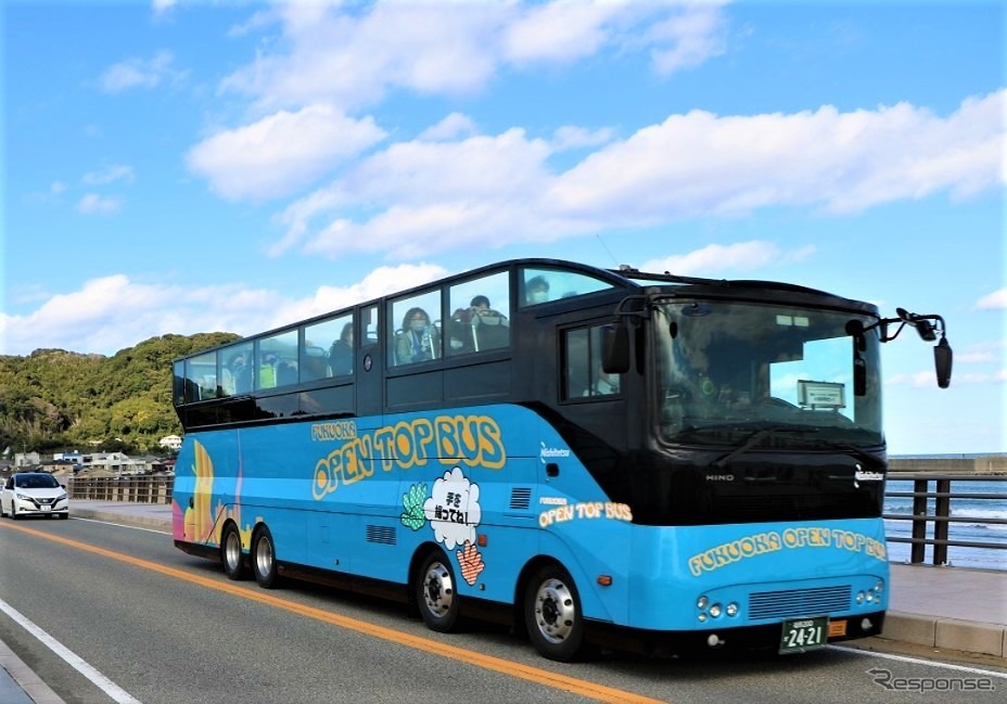FUKUOKA OPEN TOP BUS《画像提供 西日本鉄道》