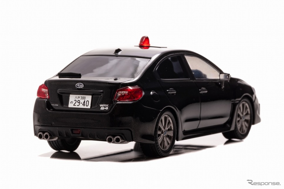 スバル WRX S4 2.0GT Eye Sight 2018 青森県警察交通部交通機動隊車両（覆面 黒・1/43スケールモデル）《写真提供 ヒコセブン》