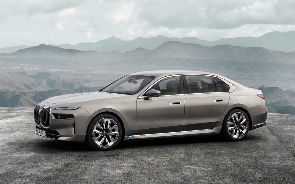 BMW i7(参考)《photo by BMW》