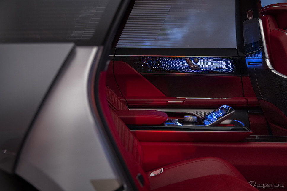 キャデラック・セレスティック のティザー写真《photo by Cadillac》