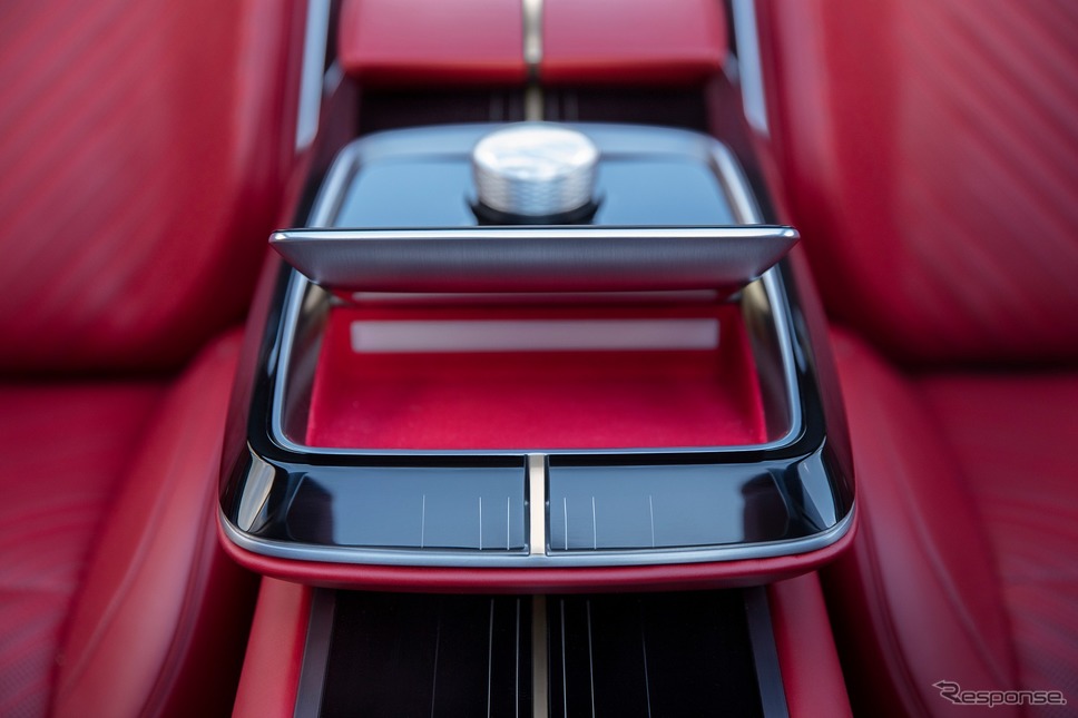 キャデラック・セレスティック のティザー写真《photo by Cadillac》