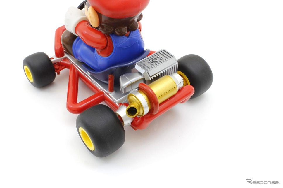 レーシングカート R/C マリオ TM & (c) 2022 Nintendo《写真提供 京商》