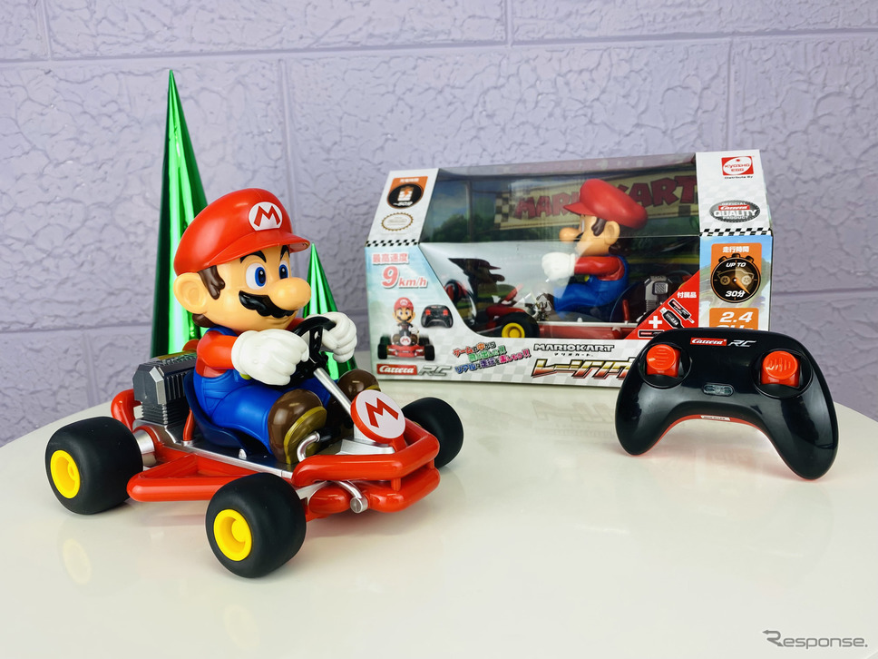 レーシングカート R/C マリオ TM & (c) 2022 Nintendo《写真提供 京商》