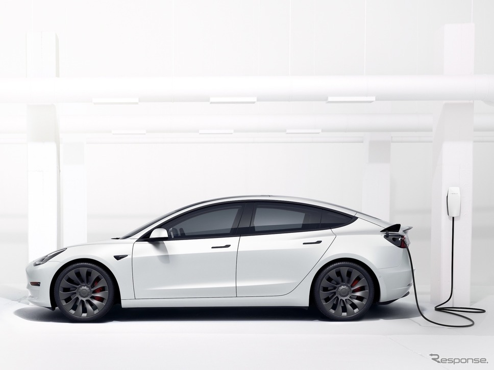 テスラ・モデル3《photo by Tesla》