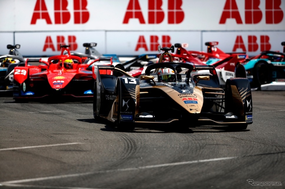 「電費」を考えて抑えた走りも見られる《画像 Formula E》