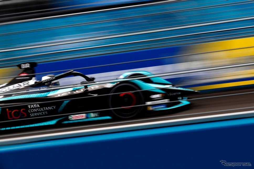 アタックモードやファンブーストで、レース中に最高出力が変更される《画像 Formula E》