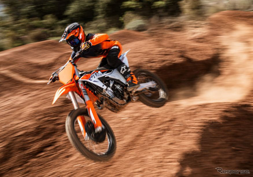 KTM 250 SX-F《写真提供 KTMジャパン》