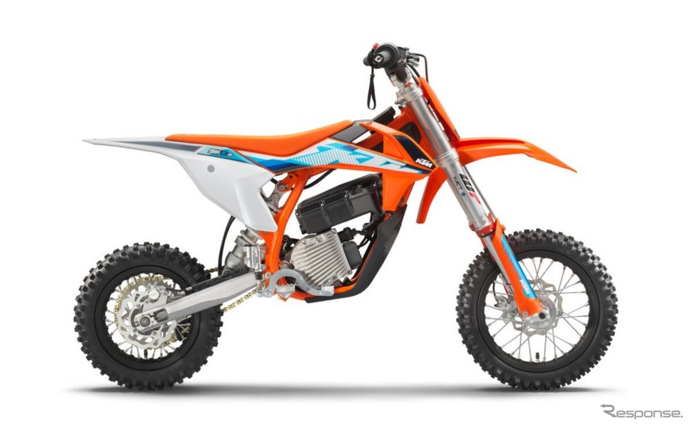 KTM SX-E 5《写真提供 KTMジャパン》