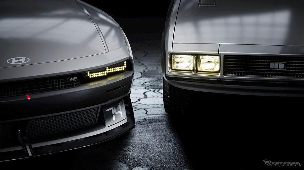 ヒョンデ N ビジョン 74と1974年に発表された「ポニークーペ」(右)《photo by Hyundai》