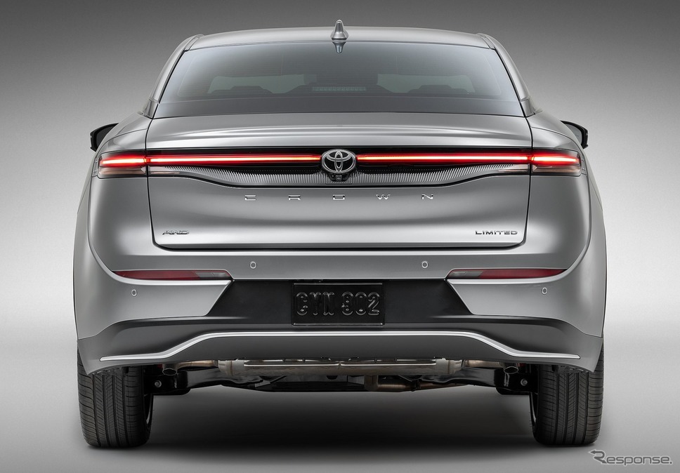 トヨタ・クラウン 新型(米国仕様)《photo by Toyota》