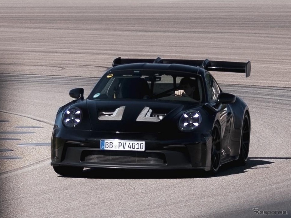 ポルシェ 911 GT3 RS 新型のプロトタイプ《photo by Porsche》