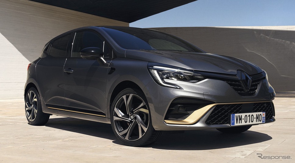 ルノー・クリオ ( ルーテシア に相当)の「E-TECHエンジニアード」(欧州仕様)《photo by Renault》
