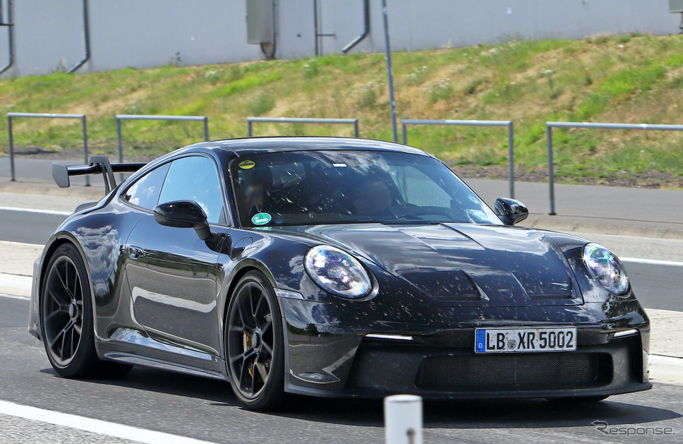 ポルシェ 911 GT3 改良新型プロトタイプ(スクープ写真)《APOLLO NEWS SERVICE》