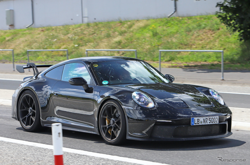 ポルシェ 911 GT3 改良新型プロトタイプ(スクープ写真)《APOLLO NEWS SERVICE》