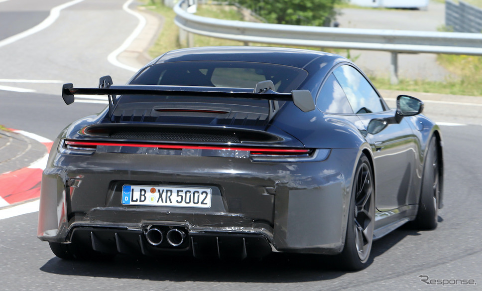 ポルシェ 911 GT3 改良新型プロトタイプ(スクープ写真)《APOLLO NEWS SERVICE》