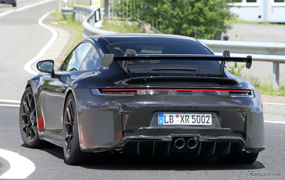 ポルシェ 911 GT3 改良新型プロトタイプ(スクープ写真)《APOLLO NEWS SERVICE》