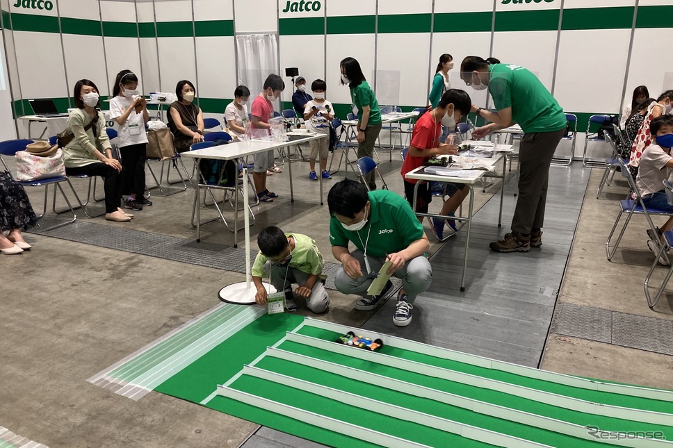 車の速さは君次第(ジヤトコ/キッズエンジニア2022)《写真撮影 高木啓》