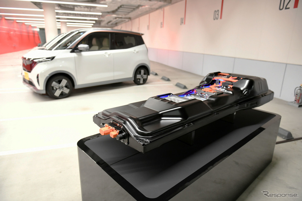 日産 サクラのバッテリー《写真撮影 中野英幸》