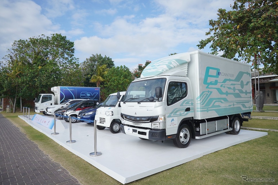 FUSOの電気小型トラック、eキャンターを含む商用車はバリ島での配送業務に使用《写真提供 三菱ふそうトラック・バス》