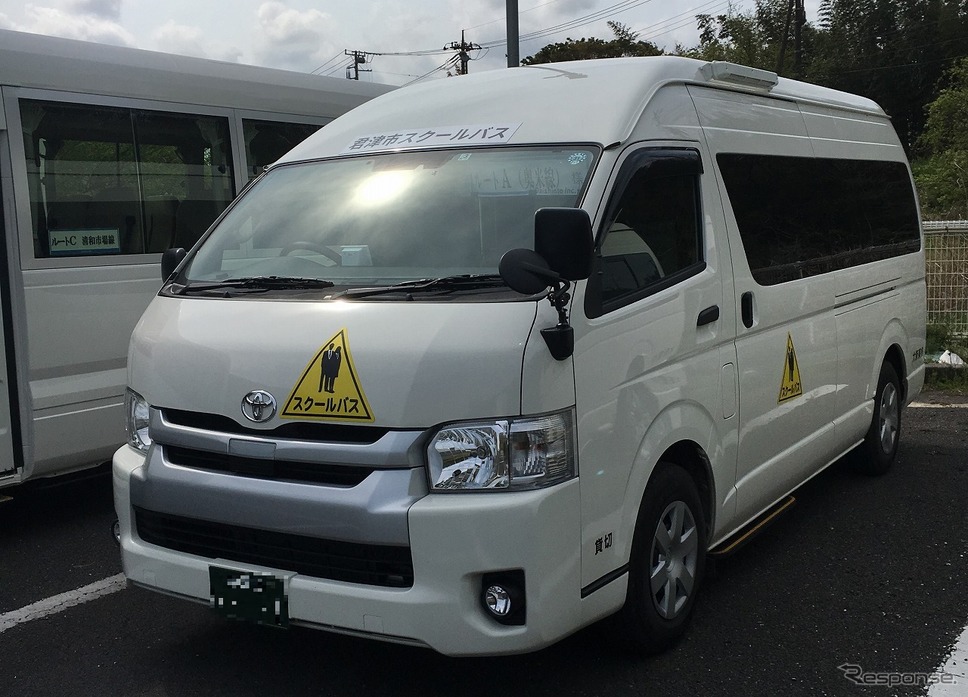実証実験に使用するバス車両《写真提供 シダックス》