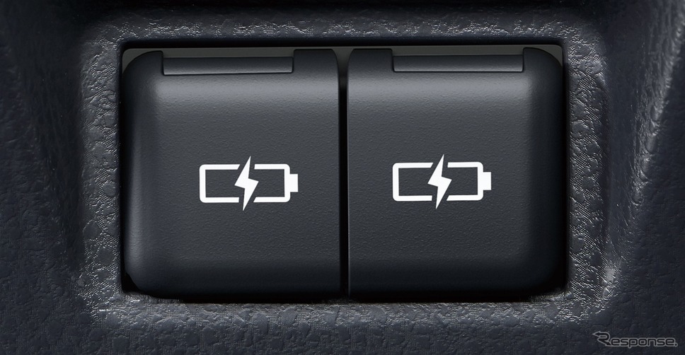 充電用USB端子（Type-C）《写真提供 トヨタ自動車》