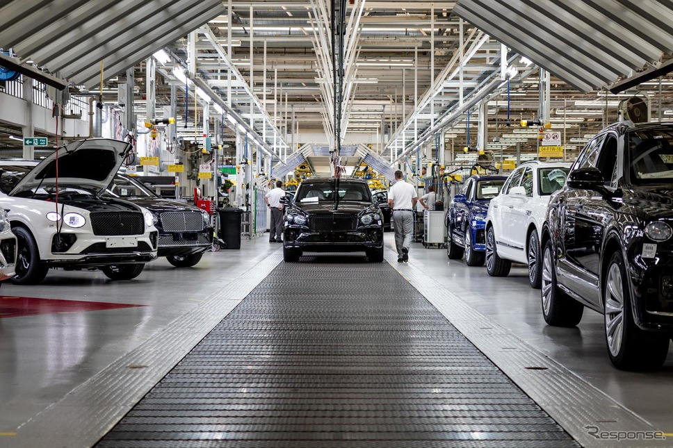 ベントレーの英国工場《photo by Bentley》