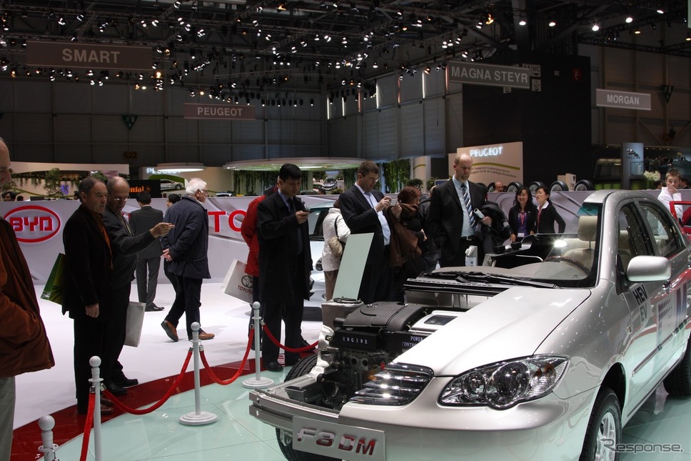 BYDのブース(ジュネーブモーターショー2008)《photo by BYD》