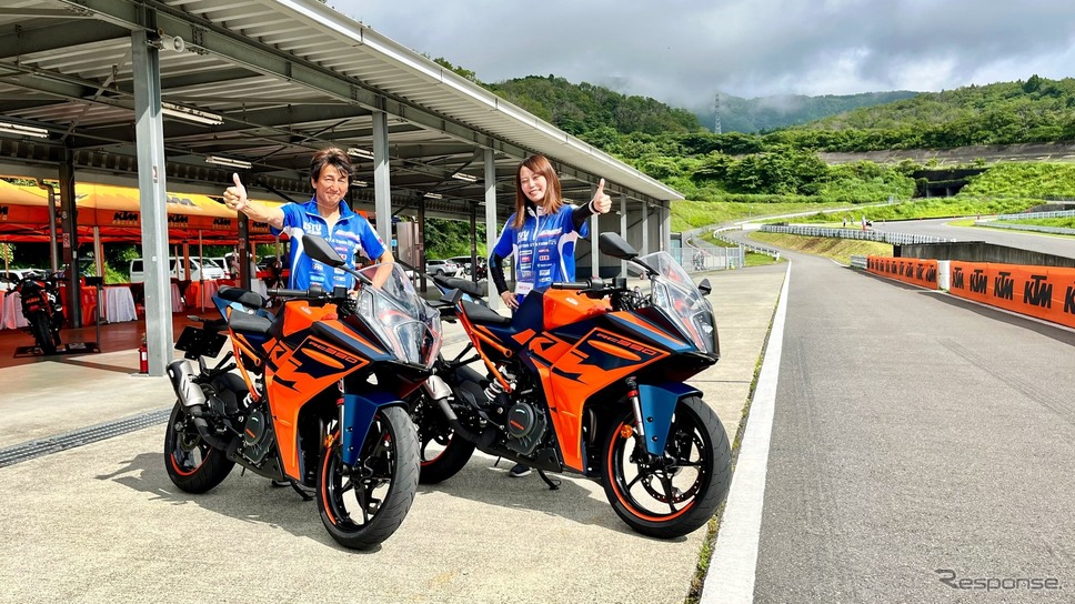 KTM RC390を丸山浩&小鳥遊レイラが語る《写真提供 WITH ME》