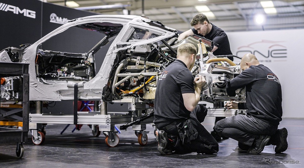 英国の専用工場で生産を開始したメルセデスAMG ワン《photo by Mercedes-Benz》
