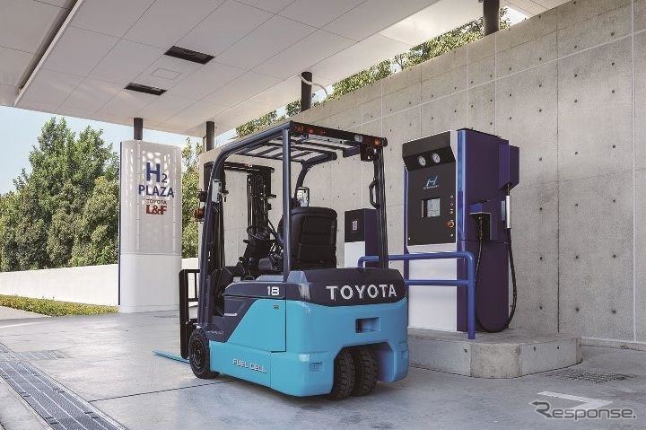 豊田自動織機トヨタL&F：現行の1.8t燃料電池フォークリフト