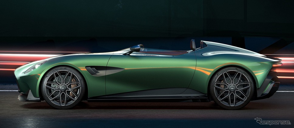 アストンマーティン DBR22《photo by Aston Martin》