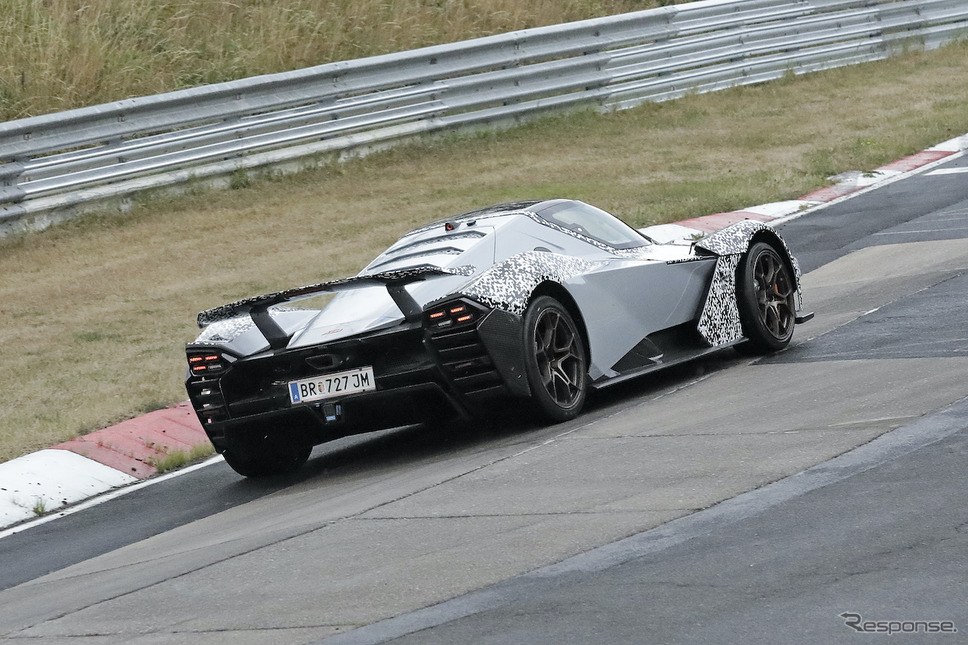 KTM X-BOW GT-XR プロトタイプ(スクープ写真)《APOLLO NEWS SERVICE》