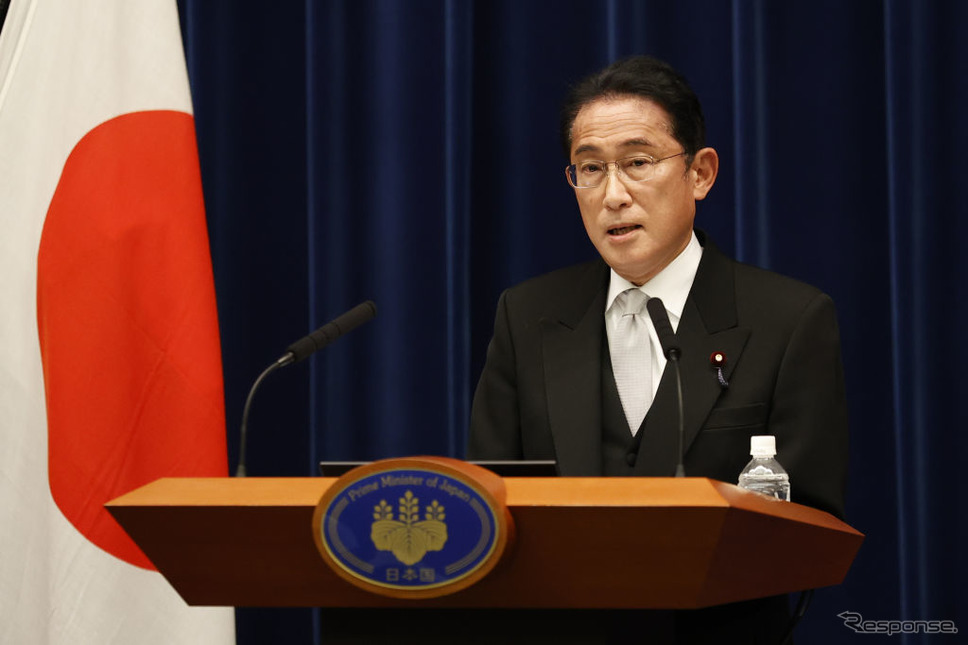 岸田首相(8月10日)《Photo by Rodrigo Reyes Marin/Zuma Press/Pool/Anadolu Agency/ゲッティイメージズ》
