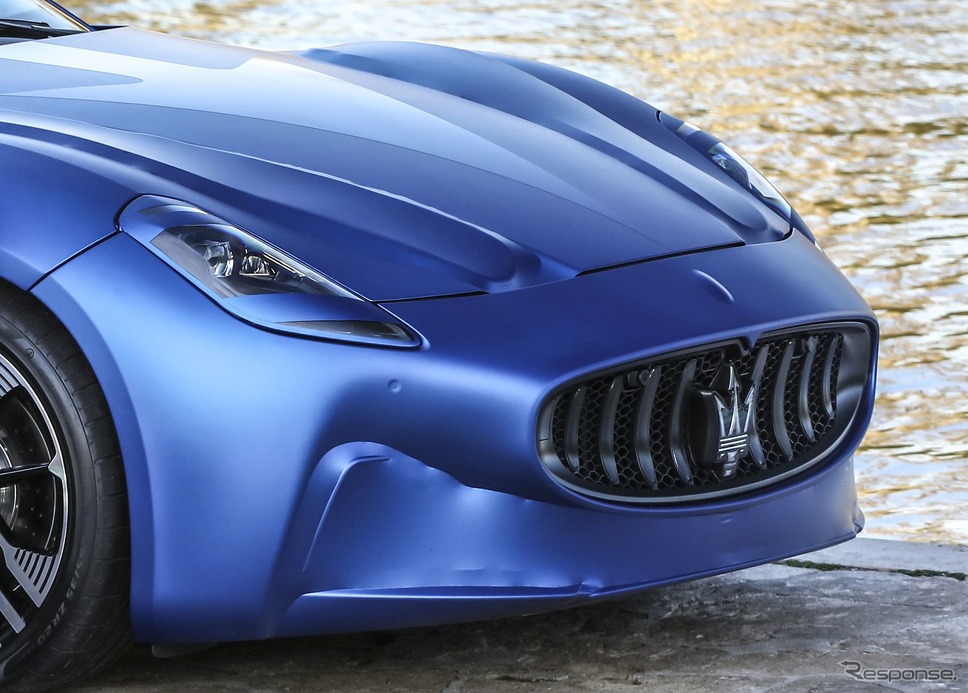 マセラティ・グラントゥーリズモ 次期型のプロトタイプ《photo by Maserati》